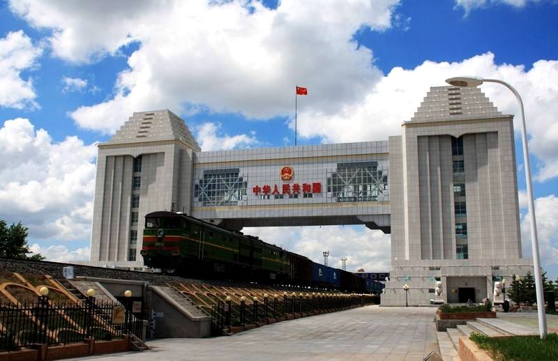 滿(mǎn)洲里國(guó)門(mén)